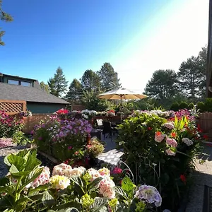 https://garden-home-in-victoria.hotels-victoria.net